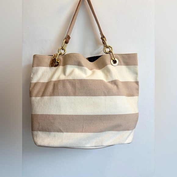 Tommy Hilfiger Striped Tan and Cream Tote Bag - Picture 3 of 8